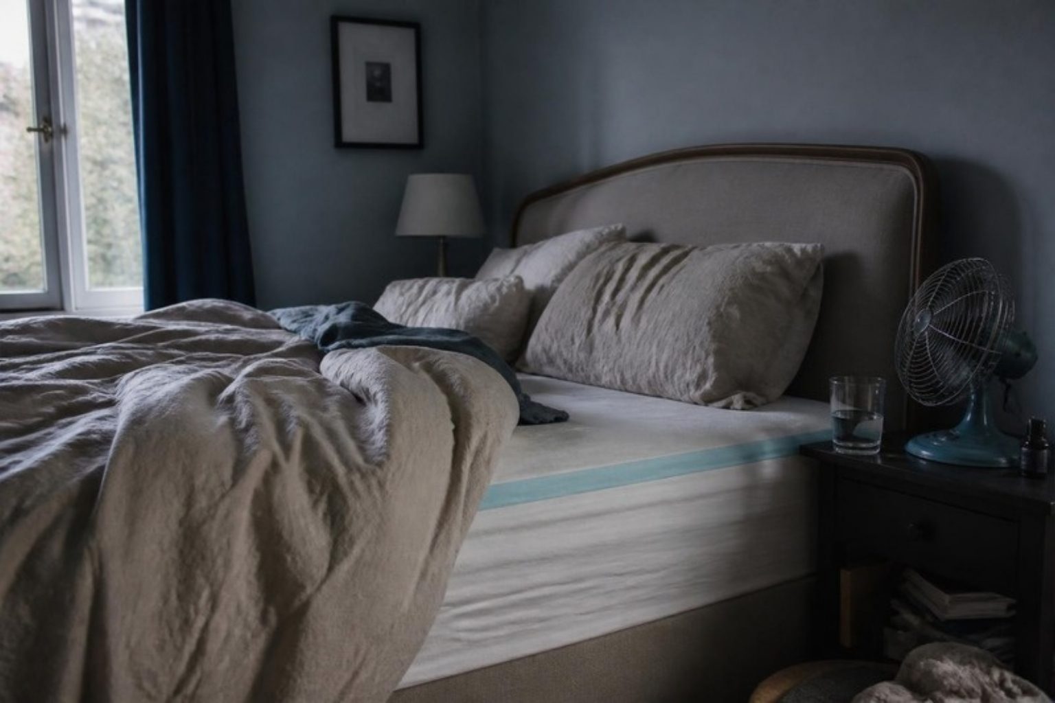 The Hot Flush in a real bedroom, ice tape edge